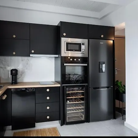 Apartment Mangata Chic Nikiana